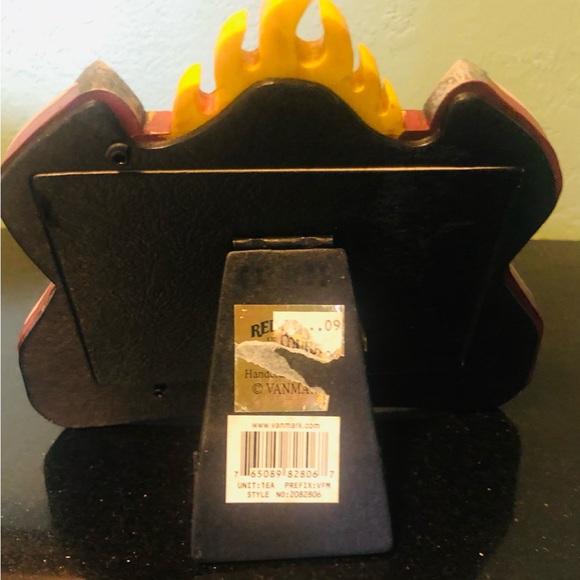 Van Mark Red Hats Of Courage Fire Department Picture Frame 3"  X 4 1/2" - Picture 3 of 4